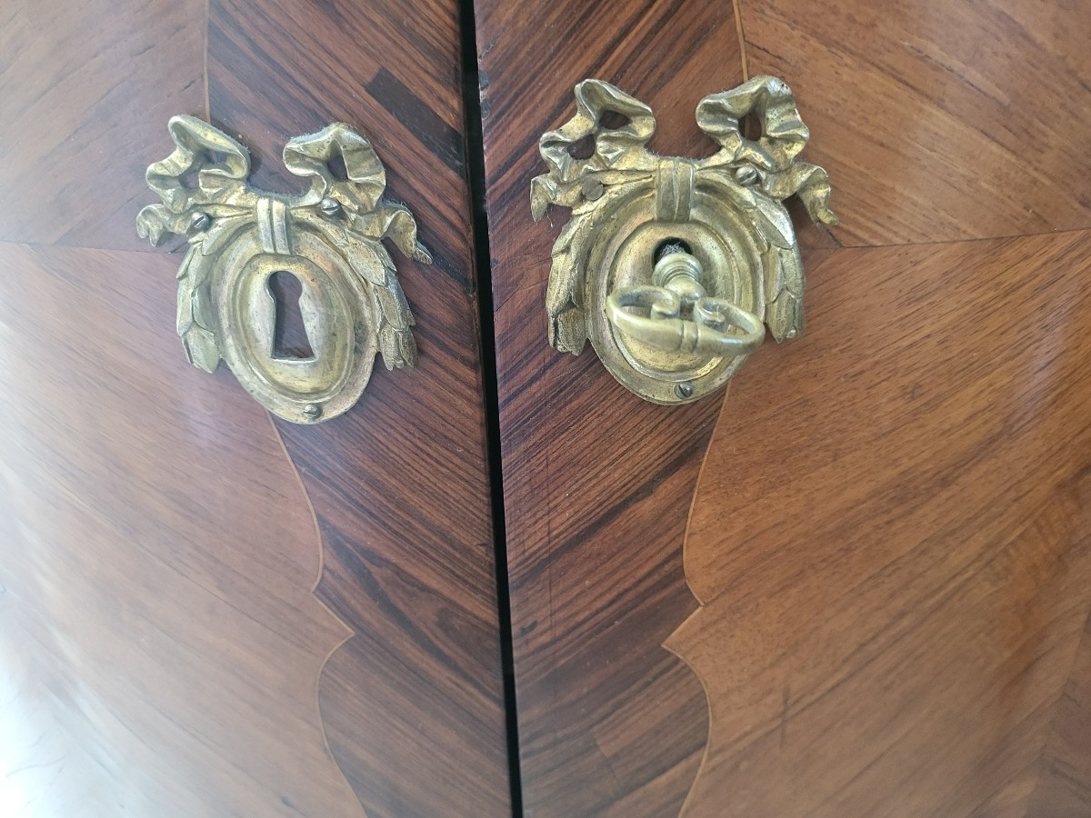 Pair Of Louis XV Marquetry Corner Cabinets, 18th Century -photo-4