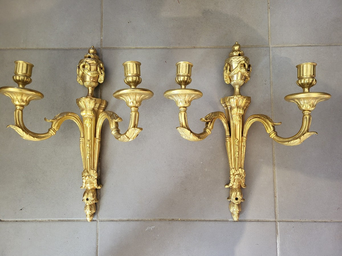 Paire de grandes appliques Louis XVI  bronze doré début XIXe 