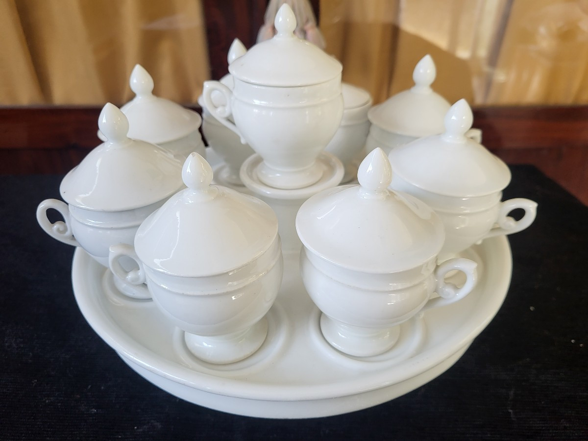 Service  a crèmes   porcelaine  époque Louis Philippe  XIXe -photo-1