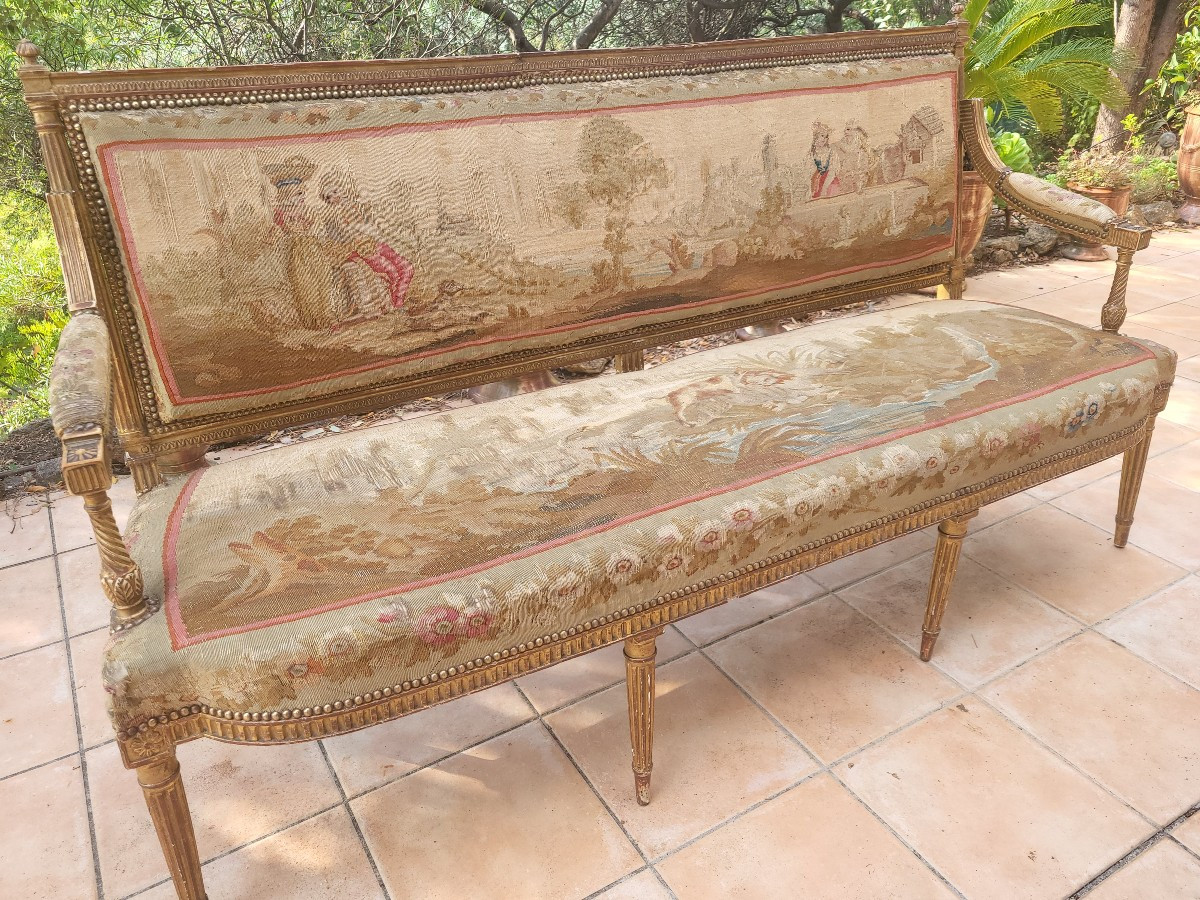 Canapé  bois doré  Aubusson  époque  début XIXe siècle L173cm