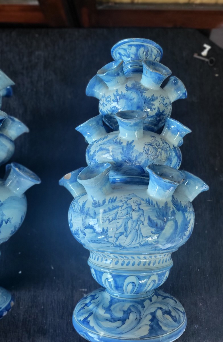 Pair Of Large 19th Century Florence Faience Tulip Pots -photo-2
