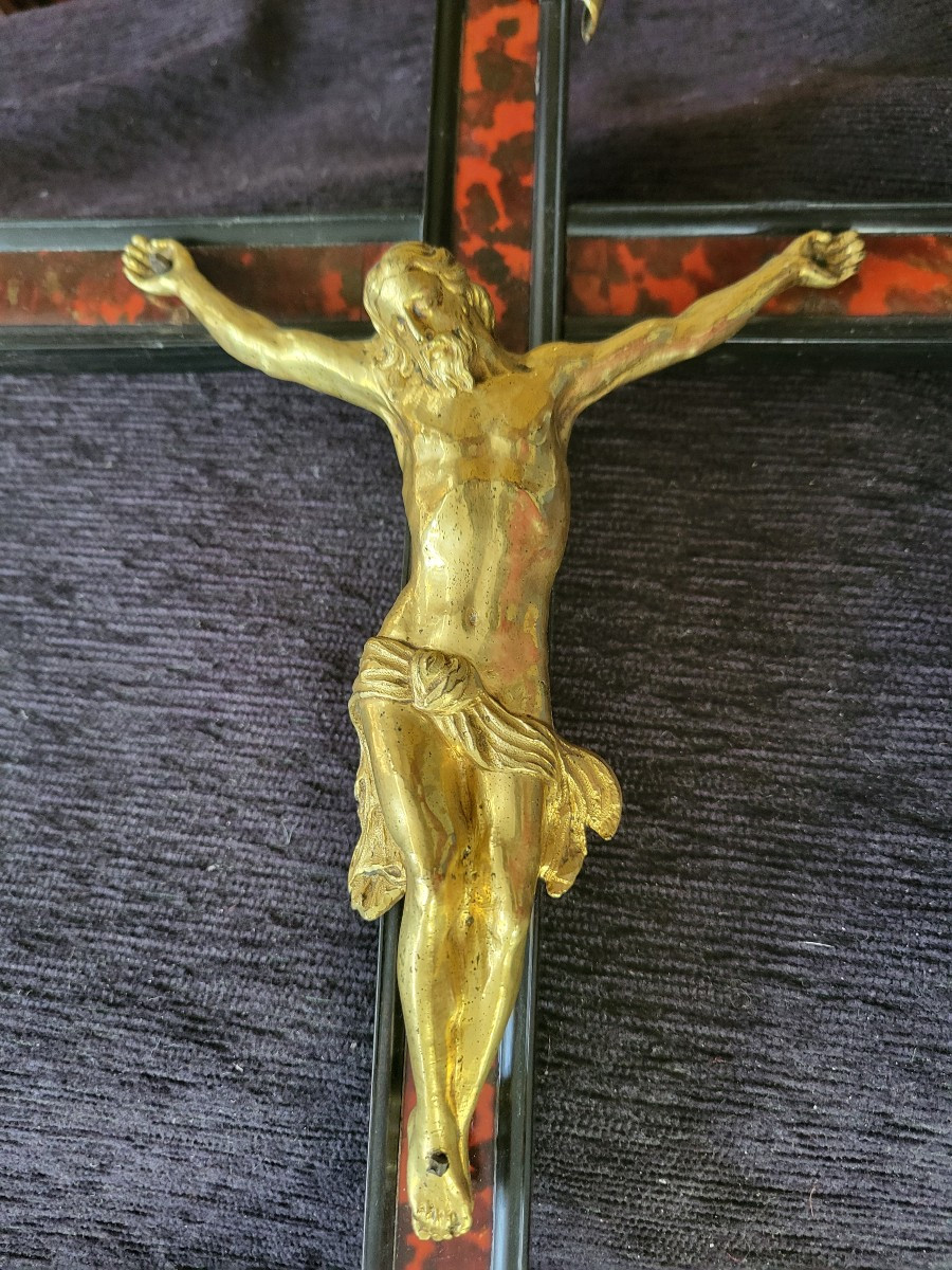 Grand crucifix bronze doré écaille et ébène fin XVIII e -photo-3