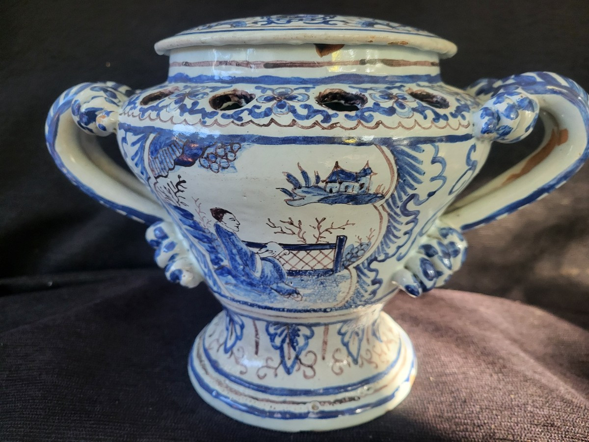 Nevers Earthenware Potpourri Bowl, 17th Century-photo-1