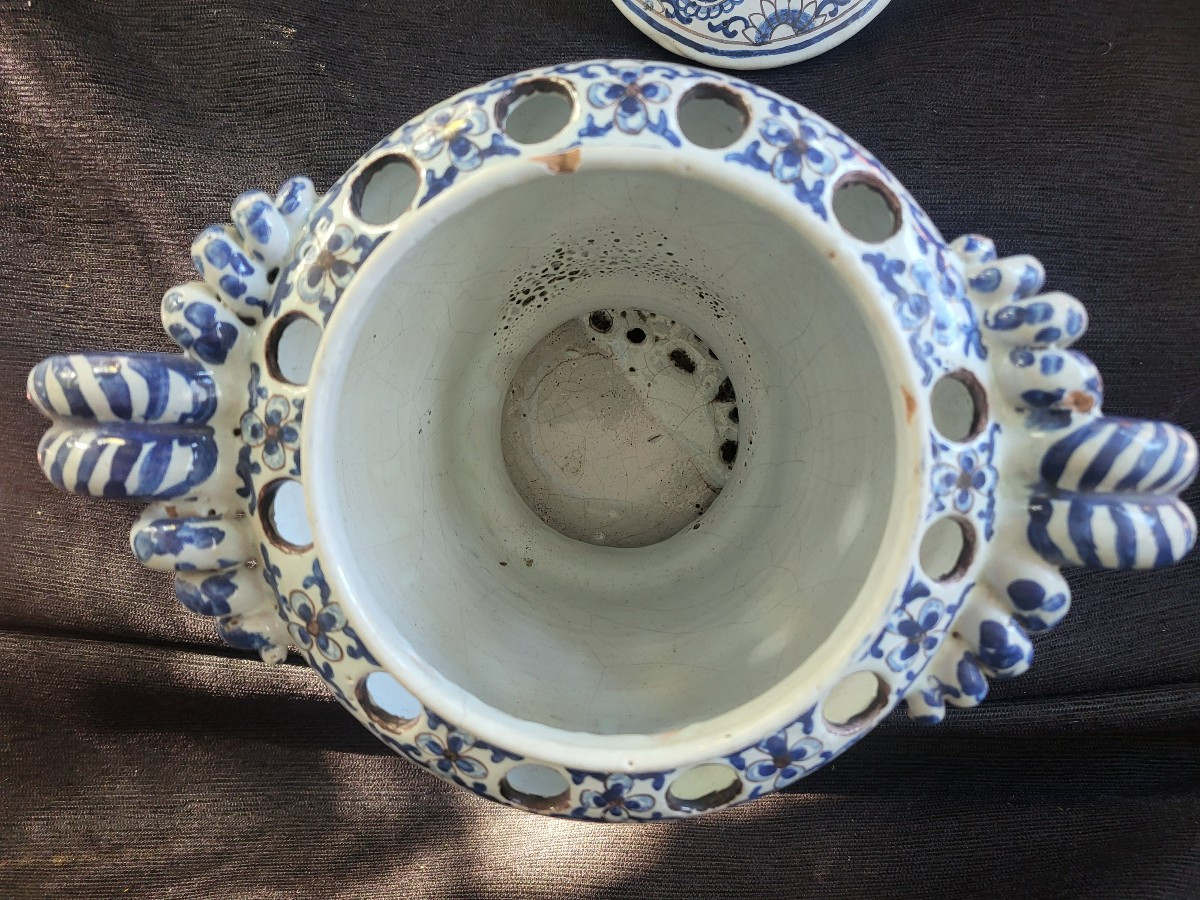 Nevers Earthenware Potpourri Bowl, 17th Century-photo-2