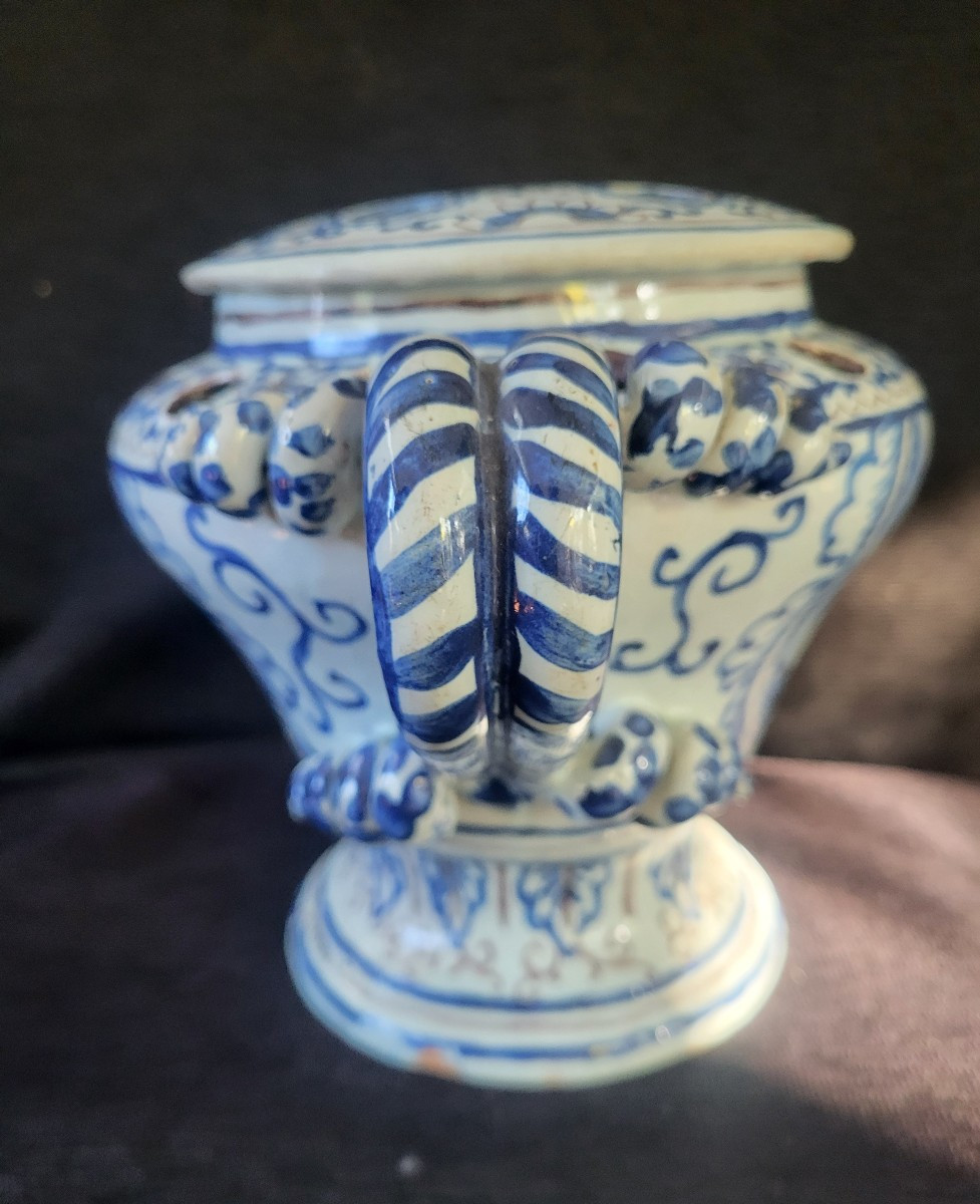 Nevers Earthenware Potpourri Bowl, 17th Century-photo-4