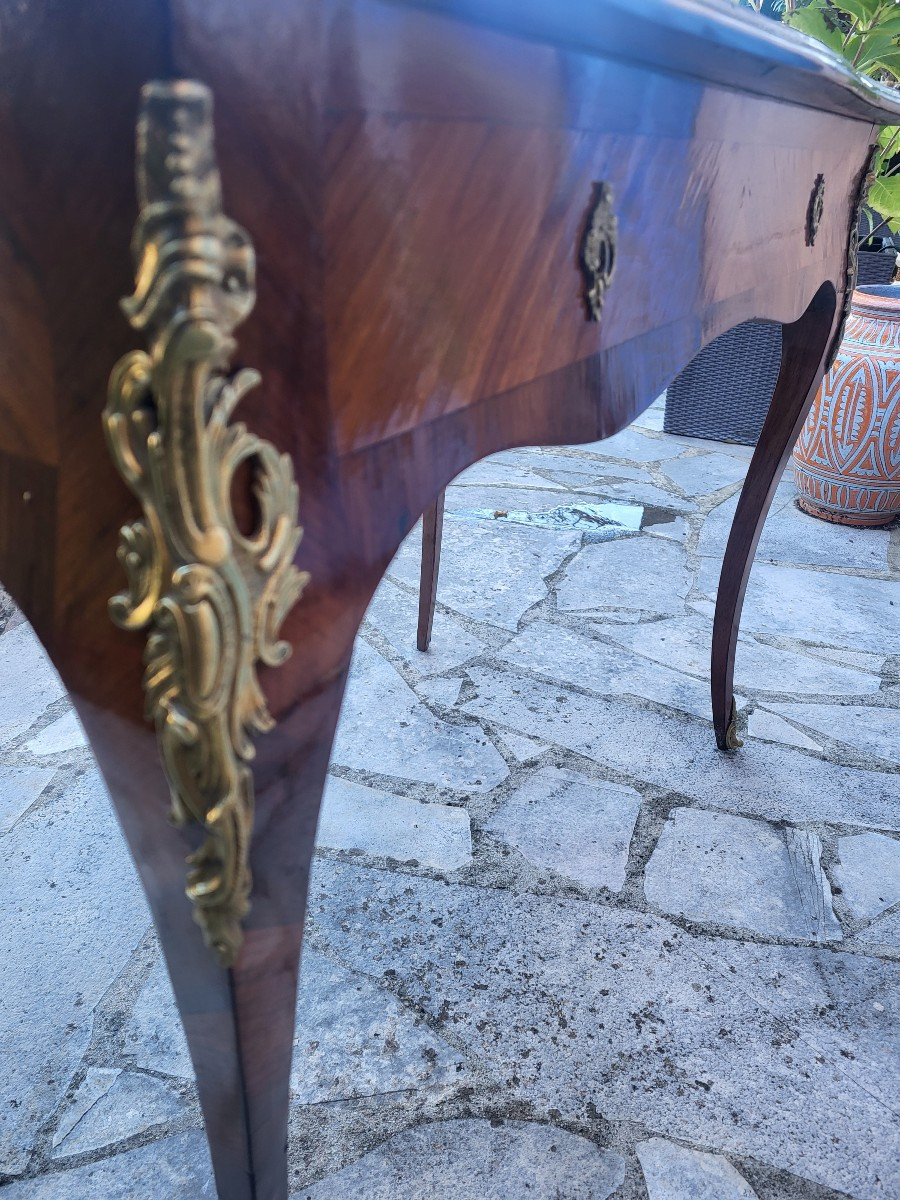 Petit  bureau  plat Louis XV  époque XIXe  s-photo-1