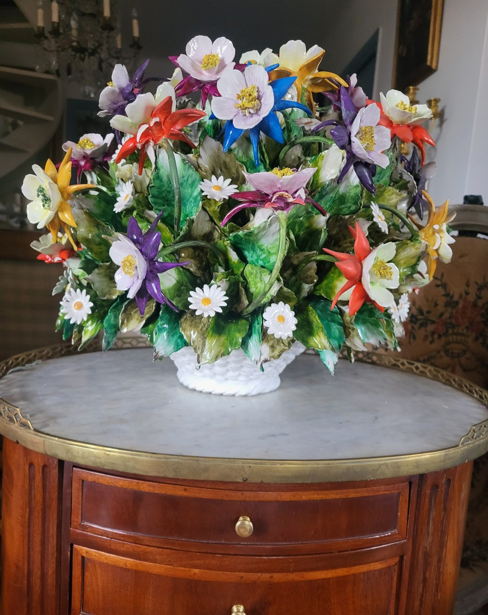 Large Capodimonte Floral Porcelain Early 20th Century 50cm-photo-2