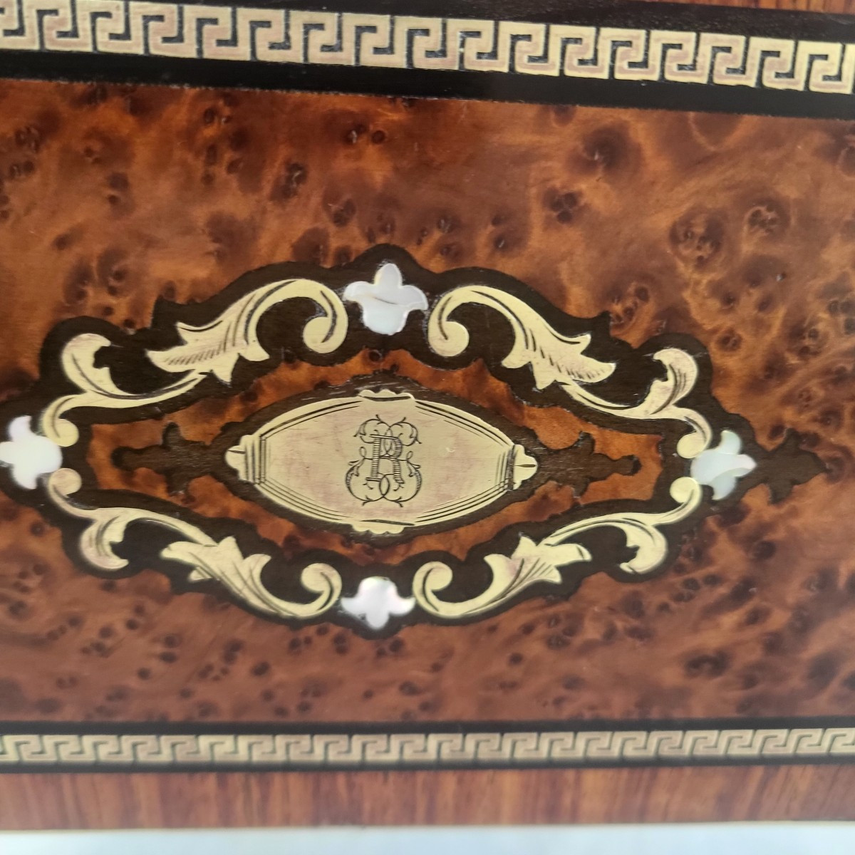 Marquetry Tea Caddy From The Napoleon III Period, 19th Century -photo-1