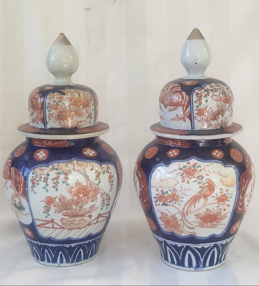 Pair Of Imari Porcelain Potiches 19th Century H35cm-photo-1