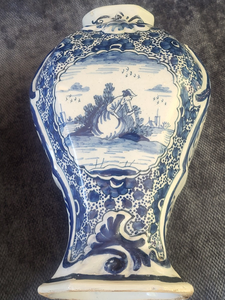 Paire de vases balustre Delft époque XVIII e -photo-8
