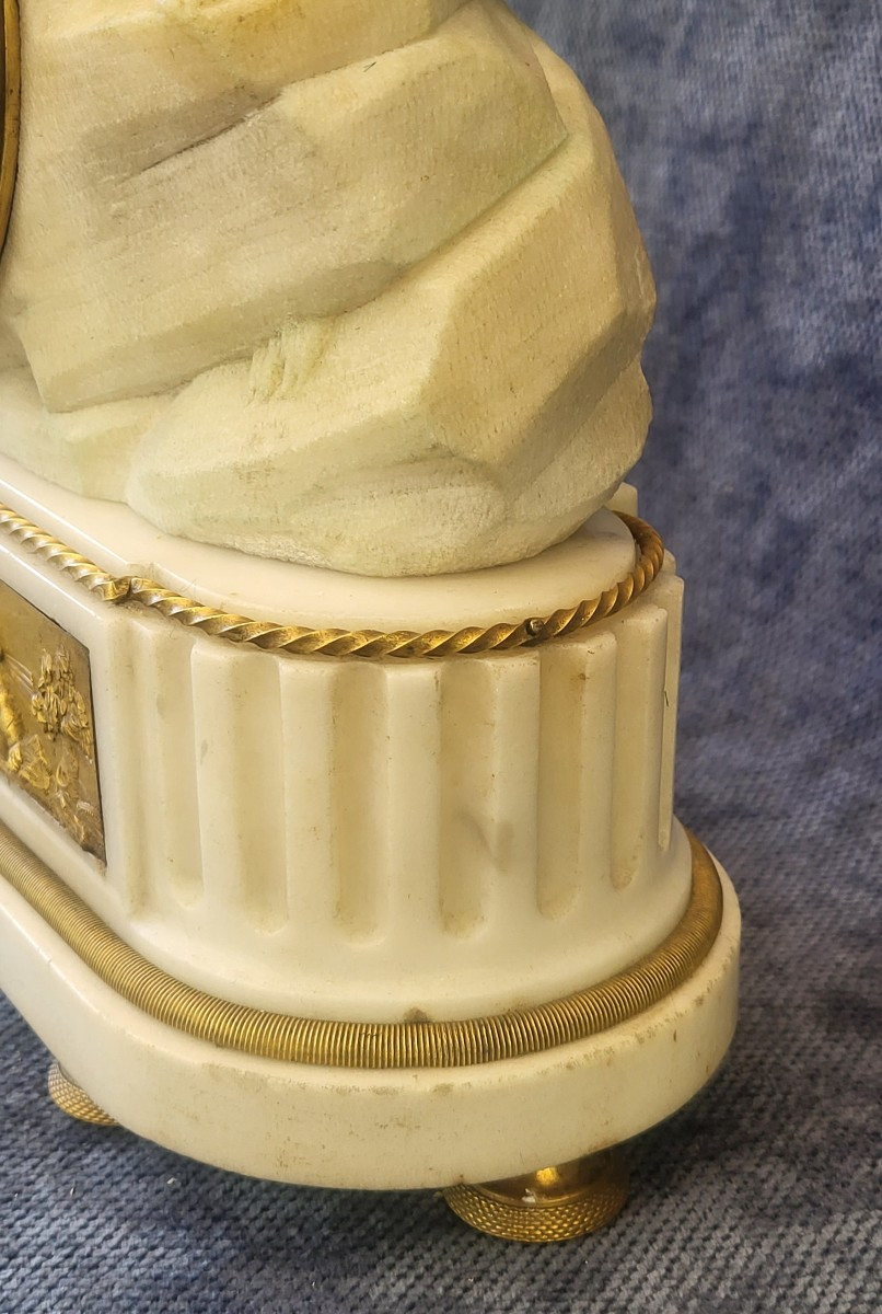 Pendule   marbre et bronze doré  signée Julien BELIARD époque Louis XVI XVIII e -photo-2