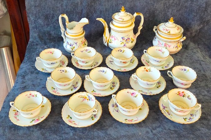 Service   à thé  porcelaine  Paris époque  Napoléon III  XIXe 