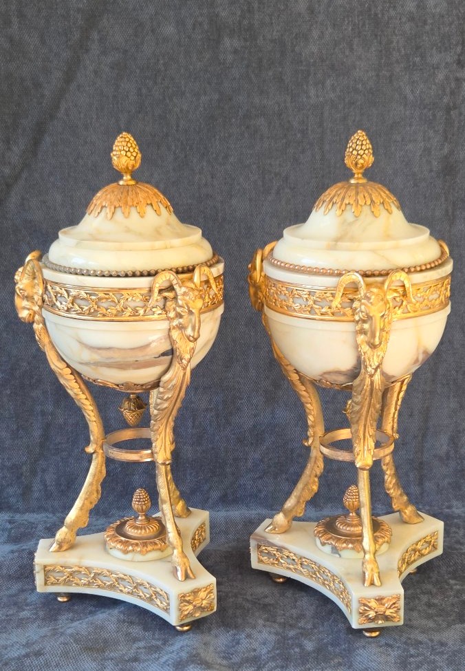 Pair Of Large Cassolettes, Gouthiére Model, Louis XVI Style  -photo-2