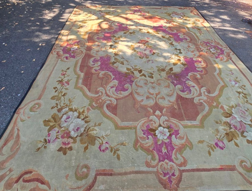 Grand tapis Aubusson époque  XIXe siècle  360X268 cm