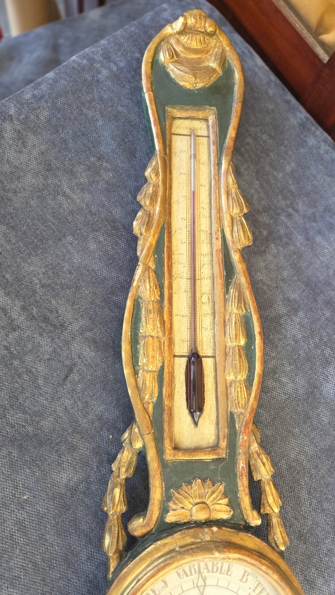 Baromètre  bois laqué  et doré  époque  Louis XVI  XVIII e-photo-4