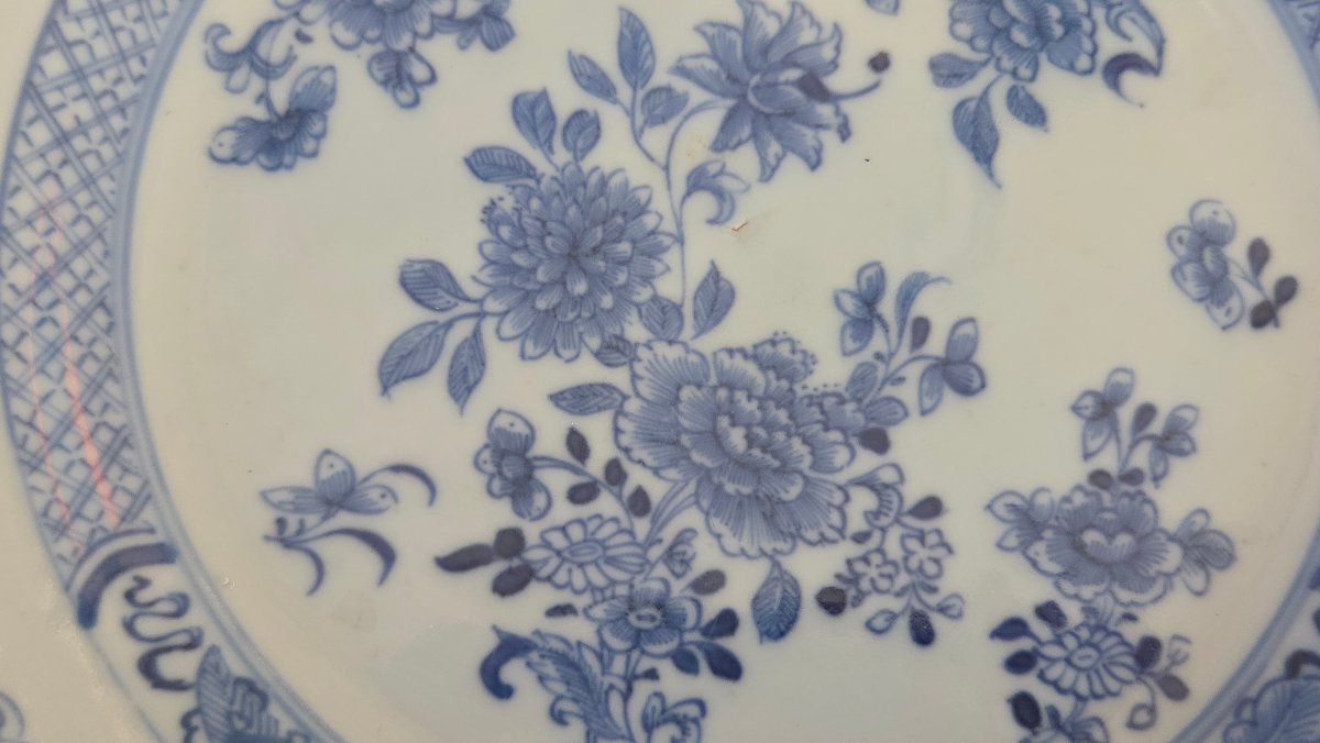 Ensemble  de 7 assiettes porcelaine  blanc bleu Chine XVIIIe-photo-4