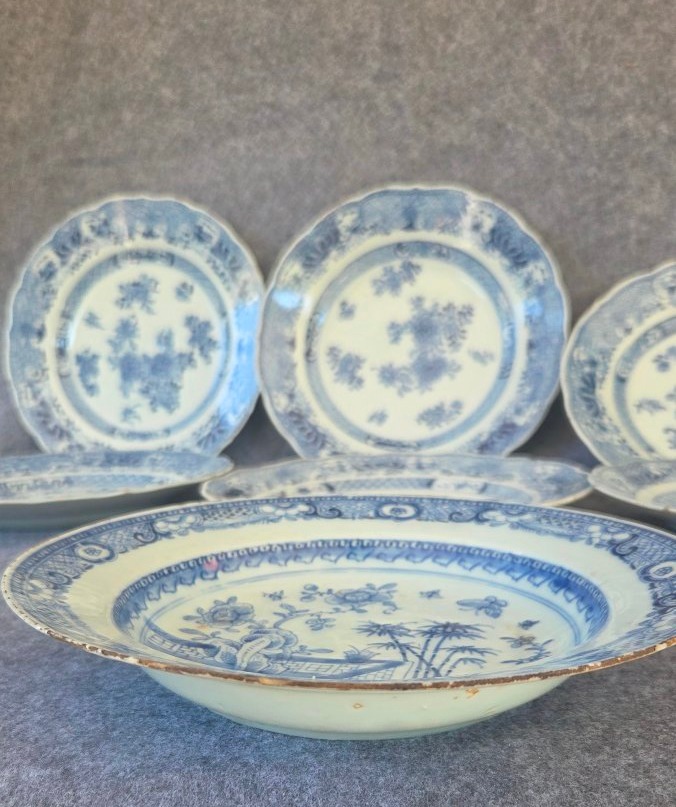 Ensemble  de 7 assiettes porcelaine  blanc bleu Chine XVIIIe-photo-1