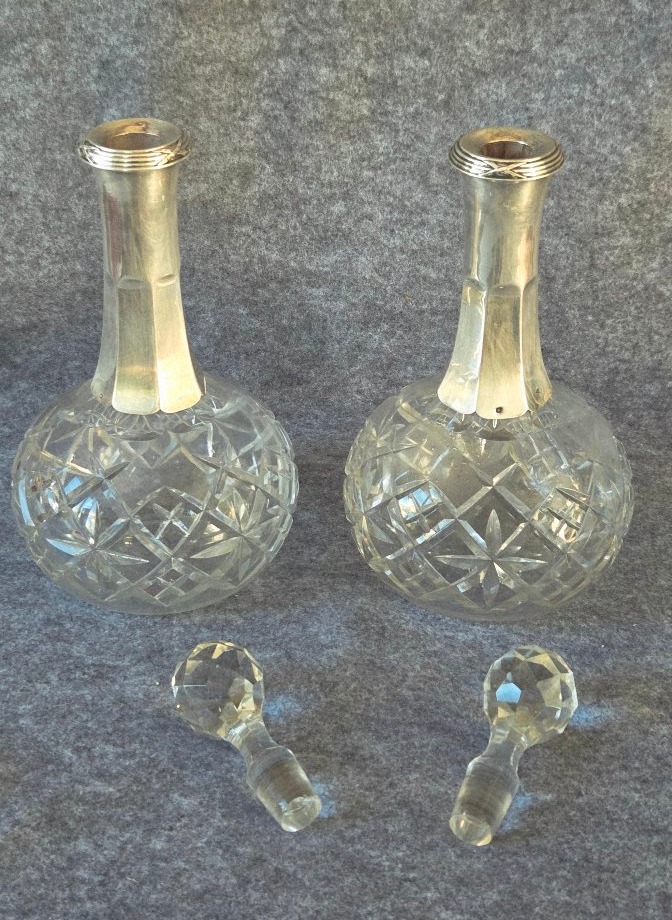 Pair Of Baccarat Carafes With Silver Mounts By M. Nicoud, Paris, Early 20th Century -photo-2