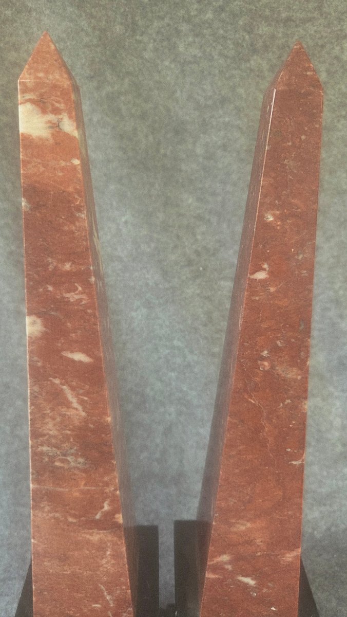 Pair Of Large Obelisks Made Of Two-tone Marble, Late 19th Century -photo-4