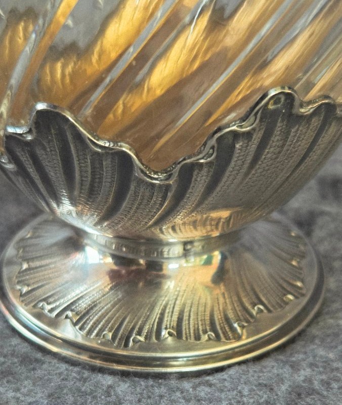 Paire d 'aiguieres  Louis XV  cristal et argent Minerve fin XIXe -photo-1