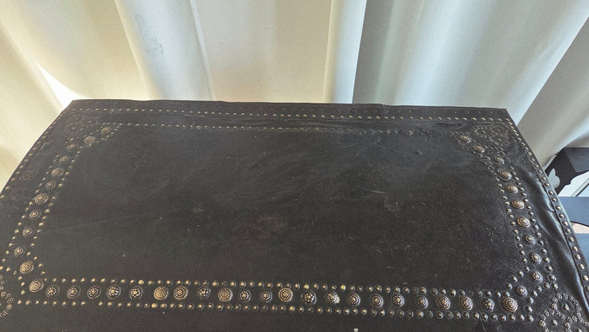 17th-century Louis XIV-era Studded Leather Stagecoach Set-photo-5