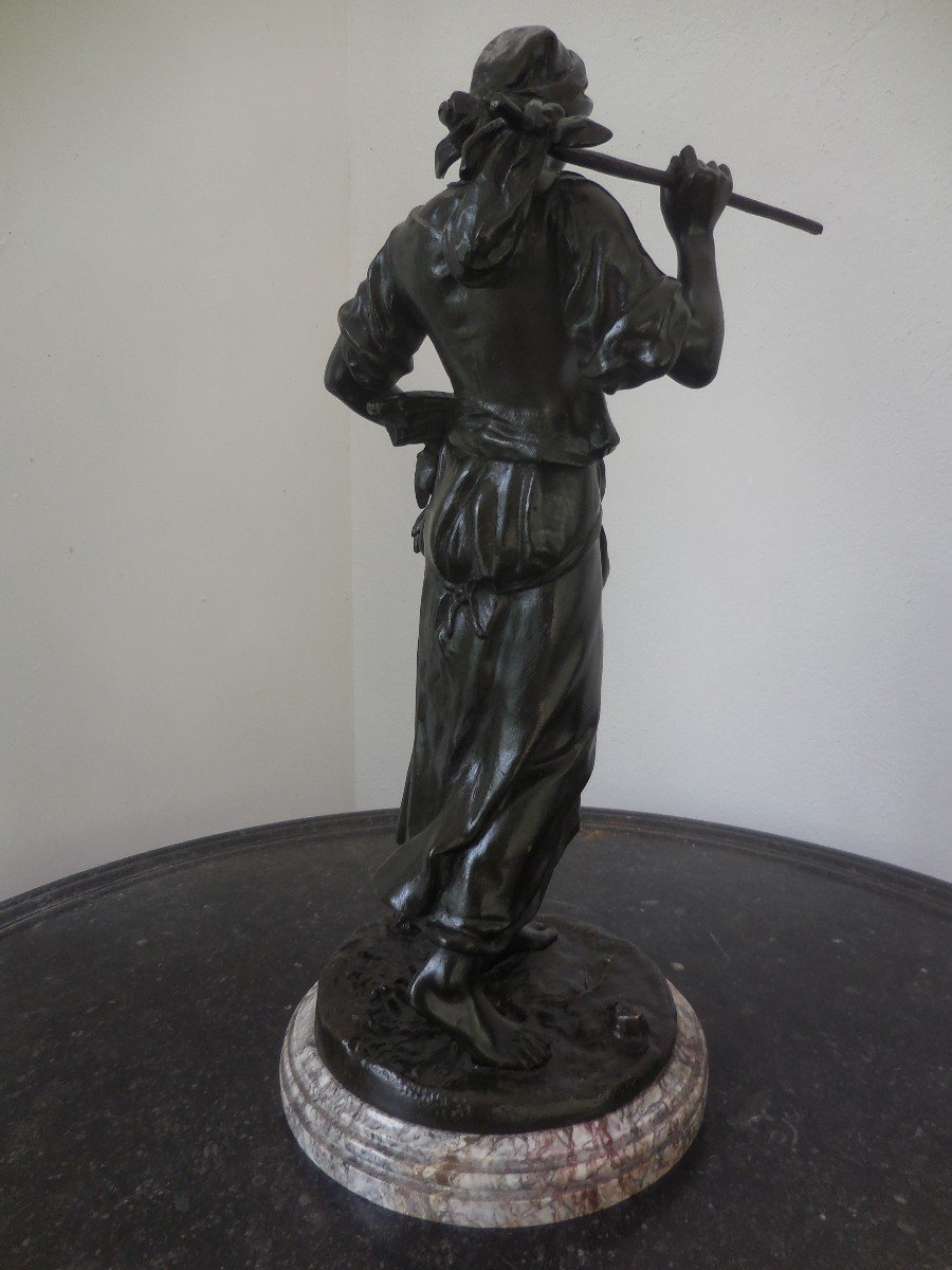Sculpture Bronze à patine brune "La Glaneuse" signé E.Aizelin  époque XIX ht 50cm-photo-3