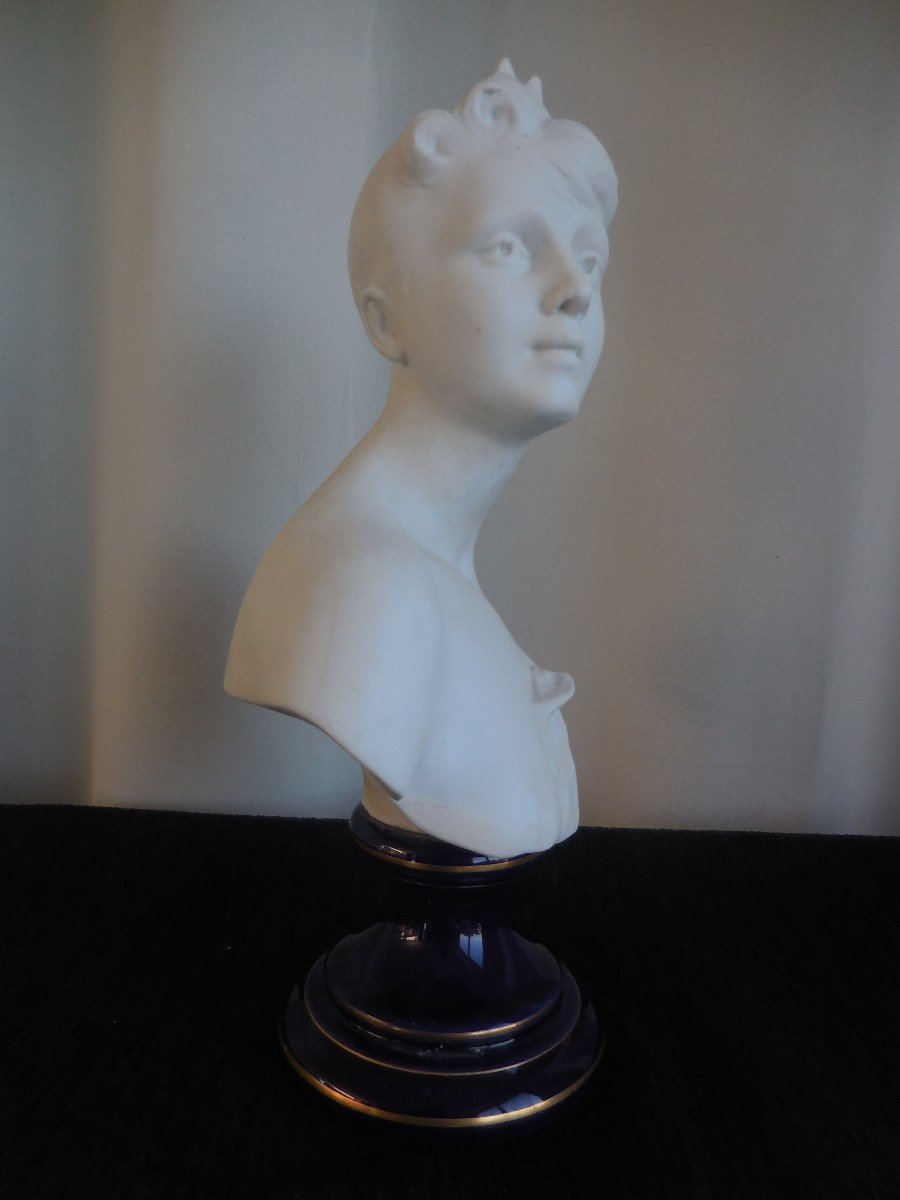 Biscuit Bust-photo-4