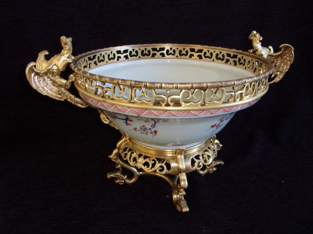Très Importante Coupe Porcelaine Japon époque Edo Monture Bronze Doré époque XIXe L 50 Cm-photo-4