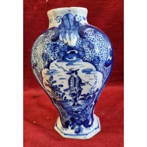 Small Delft Faience Vase From The 18th Century 