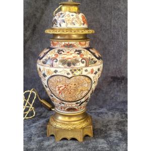 Lampe porcelaine Imari électrifiée, Japon XIXe