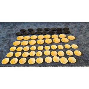 Set Of 59 Display Bowls, 19th-century Cabinet