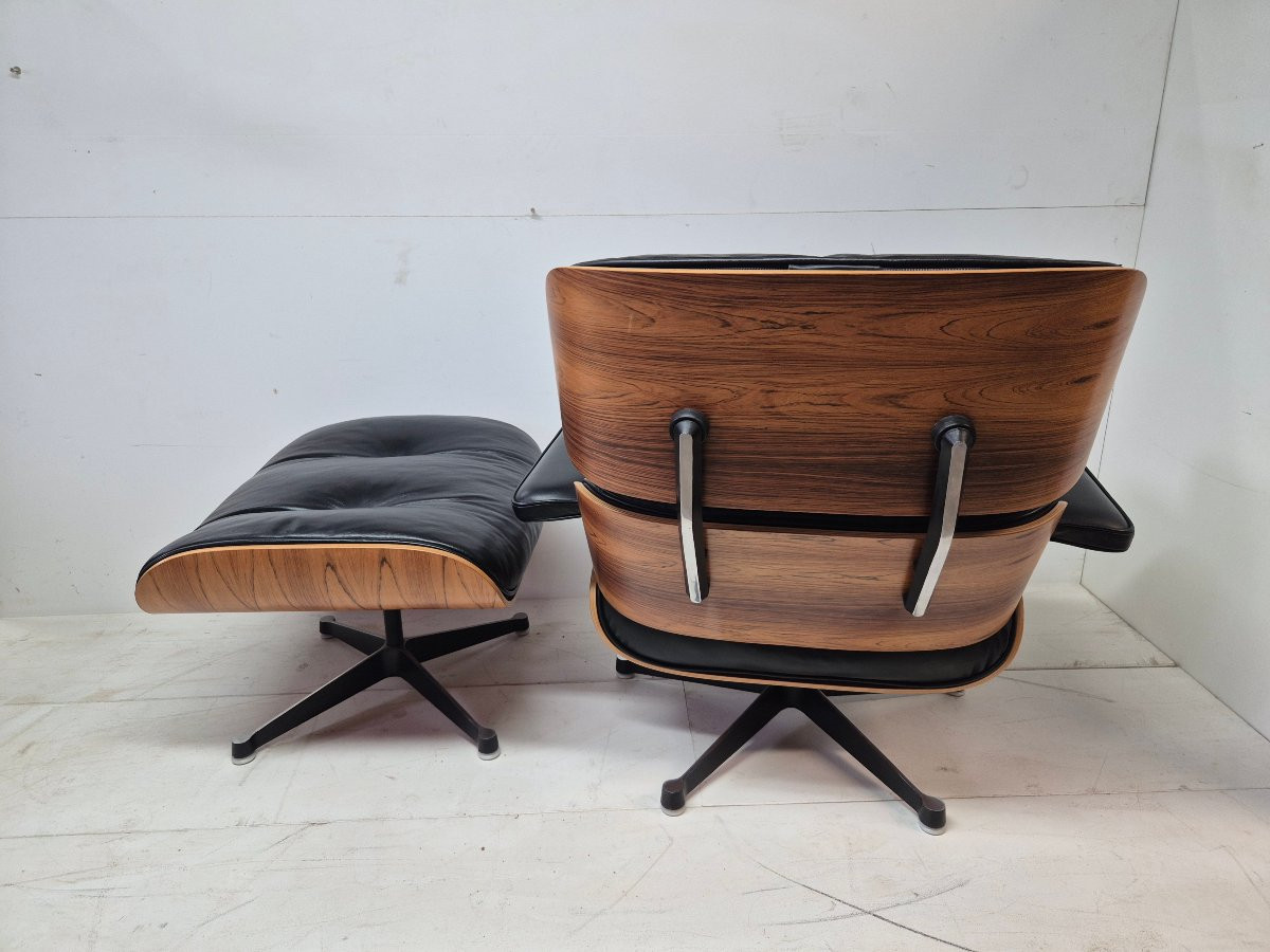 Eames Lounge Chair In Rosewood, In Perfect Condition! International Furniture-photo-1