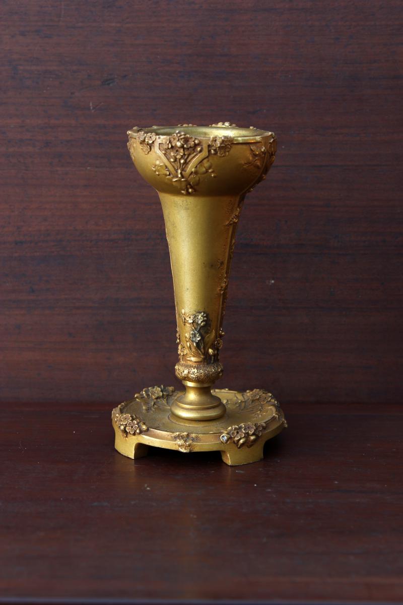 Small Golden Bronze Vase-photo-2