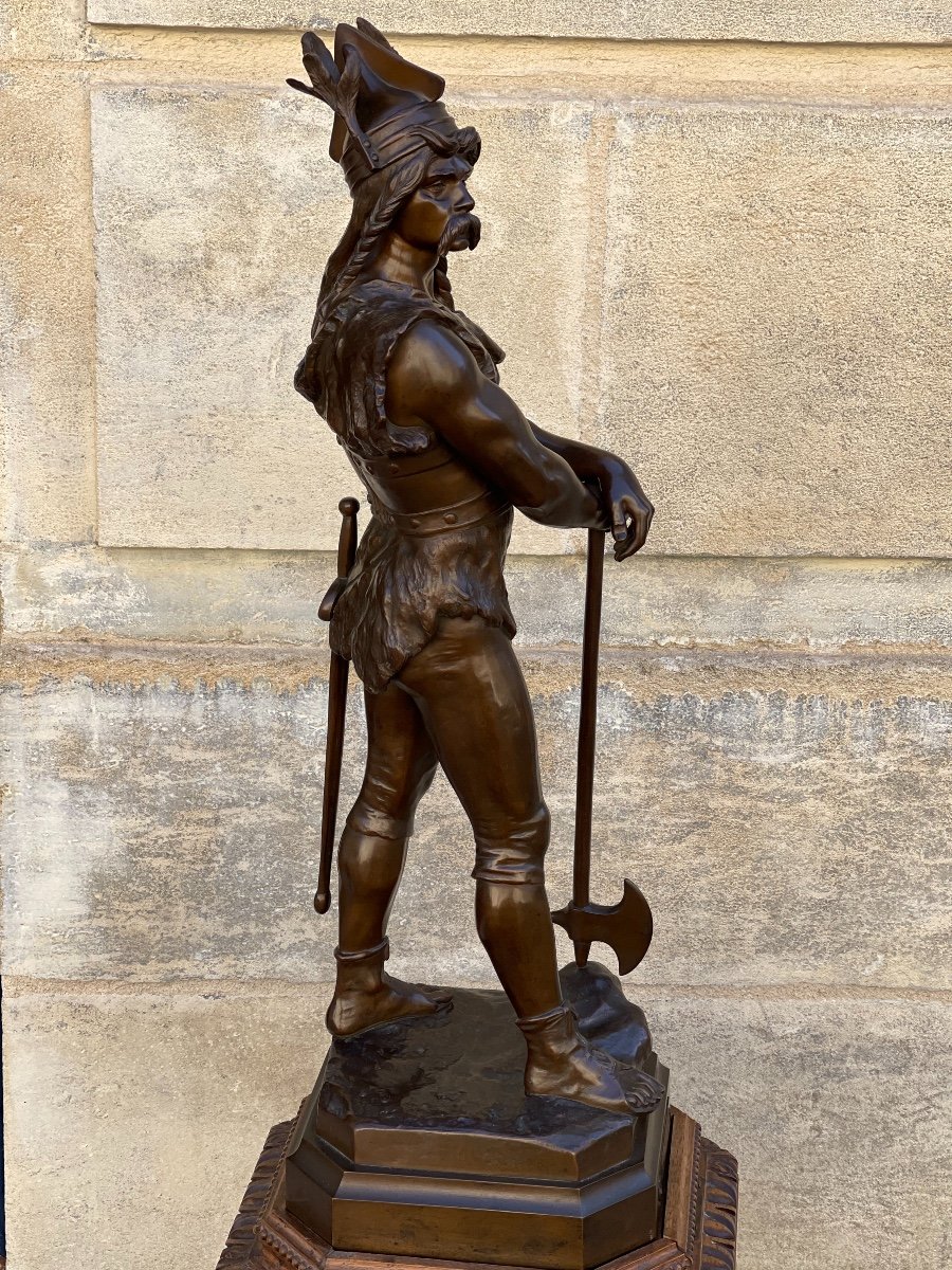 Sculpture en bronze "Vercingetorix" par Debut-photo-4