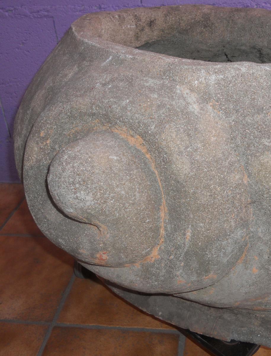 In Jardiniere Huge Snail Shape In Old Cement-photo-2
