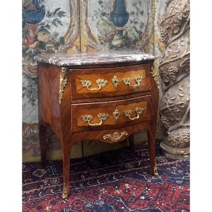 COMMODE SAUTEUSE LOUIS V ESTAMPILLEE 