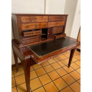 Bureau Louis XVI