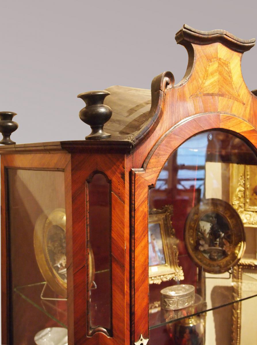 Showcase, Holland, Eighteenth Century-photo-3