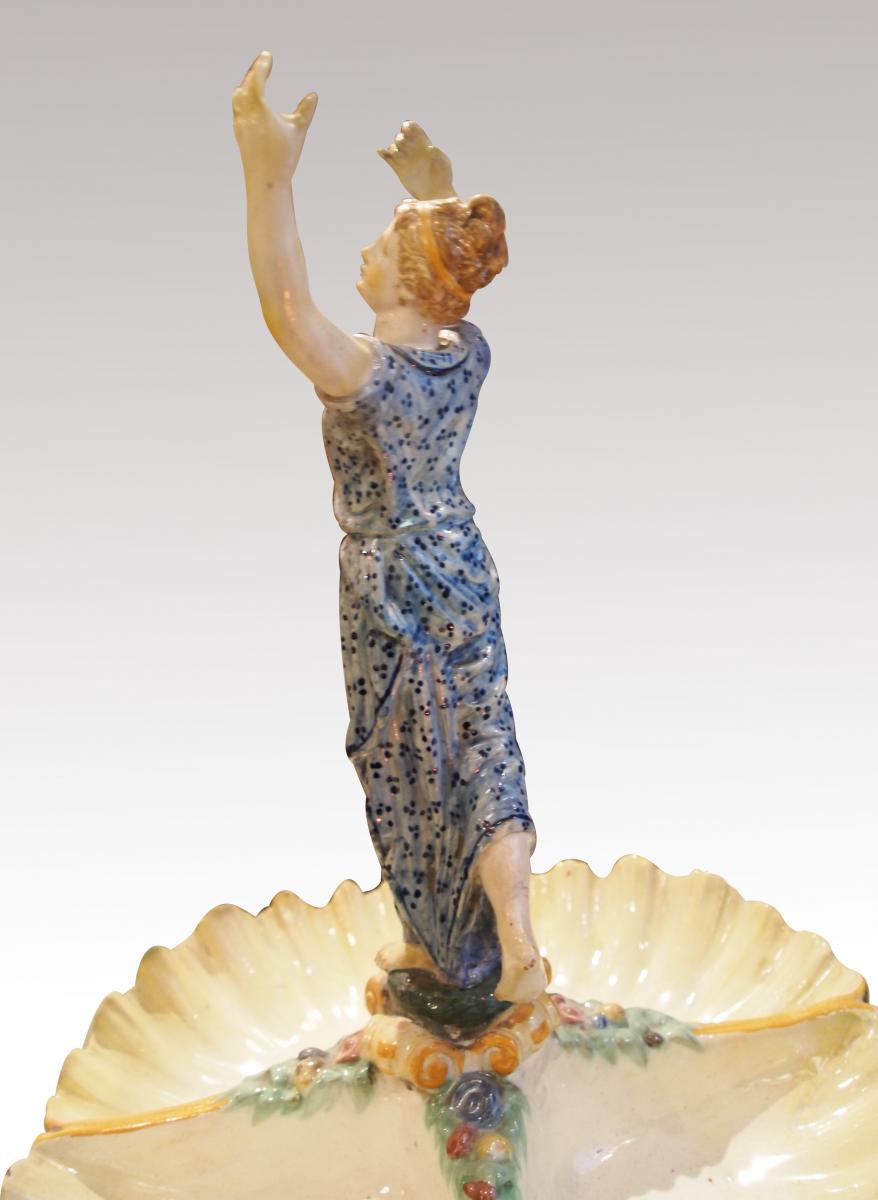 Center-piece In Faience-photo-2