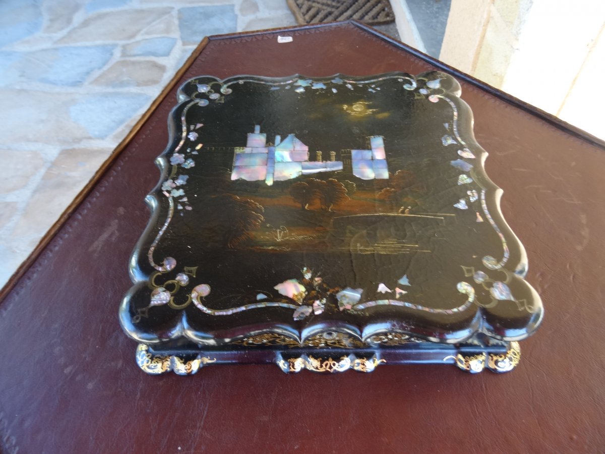 A Napoleon III Lacquered Box-photo-2