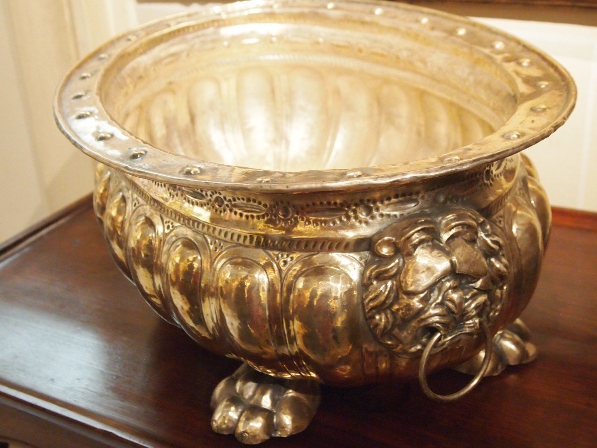 Large Oval Cooler In Plated E18th Century -photo-2