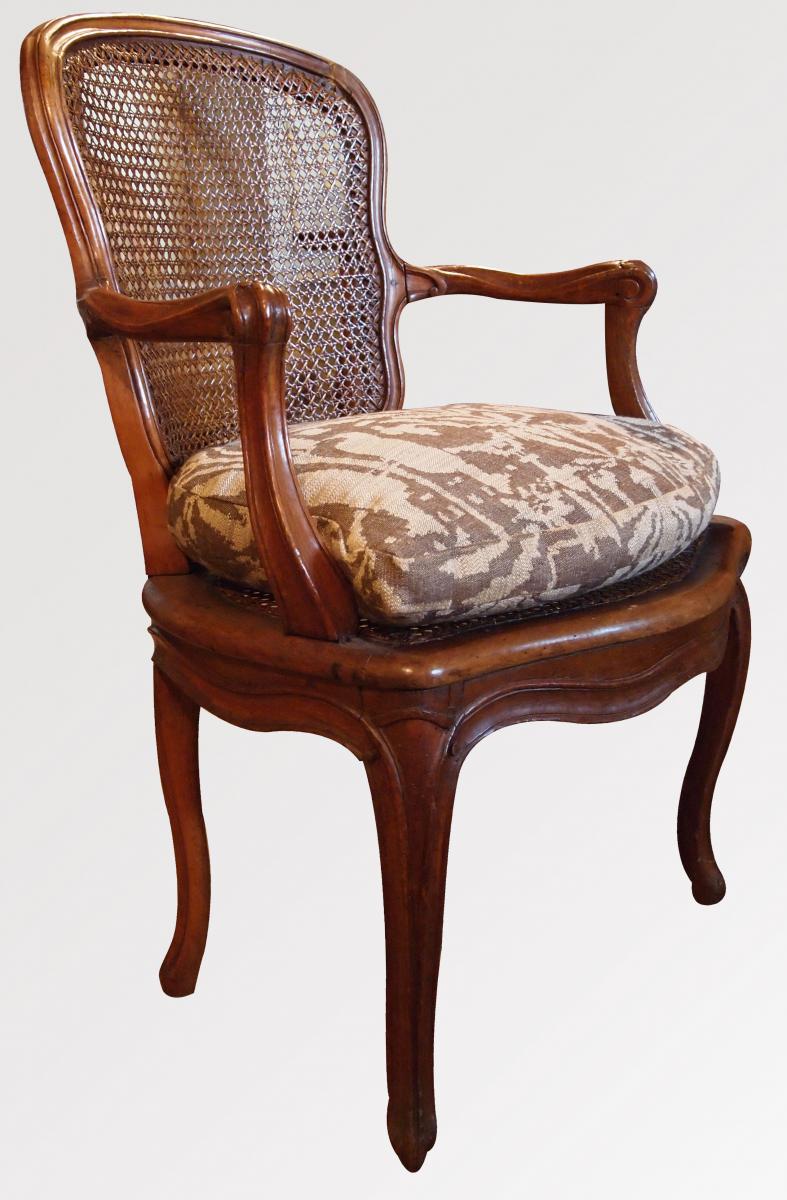 Fauteuil Louis XV Estampillé Falconnet