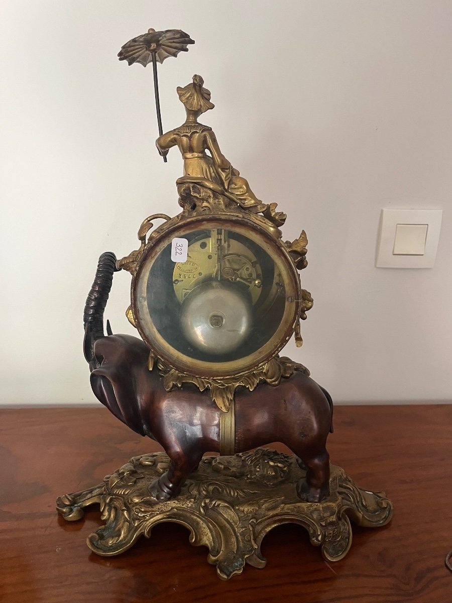 Bronze Elephant Pendulum -photo-2