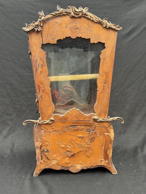 Miniature Sedan Chair In Napoleon III Marquetry