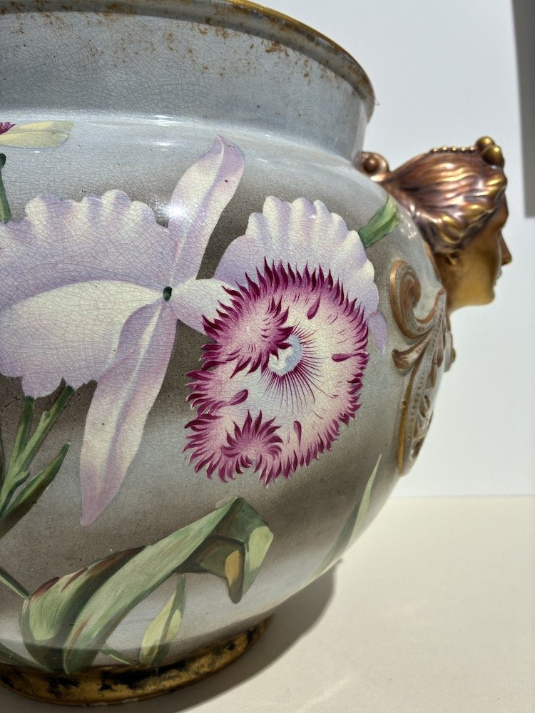 Grand vase en faïence à décor floral-photo-3