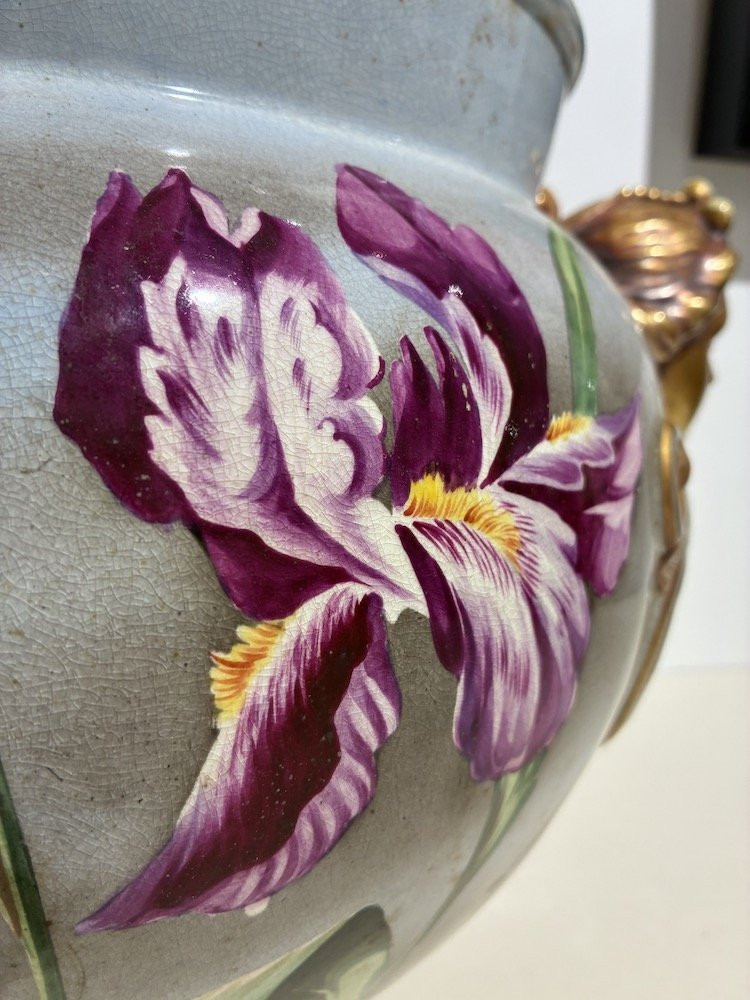 Grand vase en faïence à décor floral-photo-1