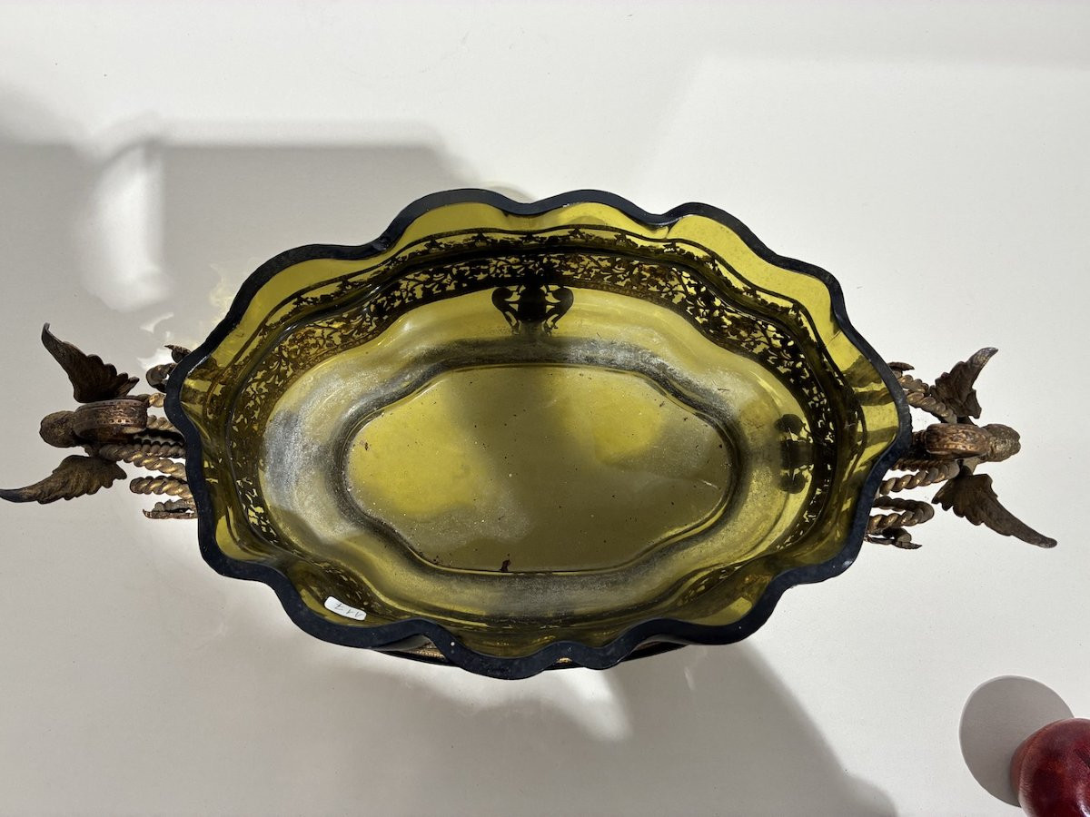 Élégante et grande jardinière en verre vert et laiton doré-photo-5