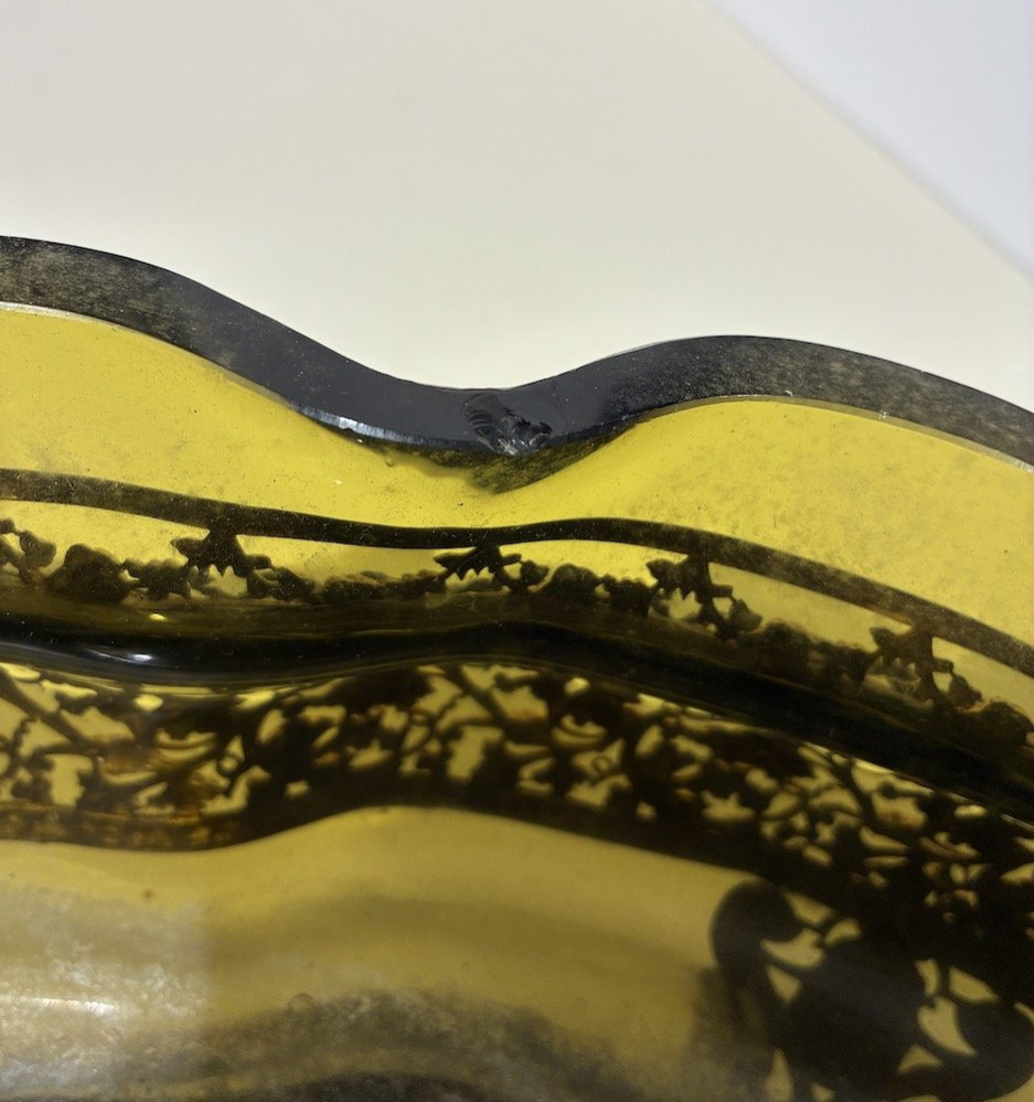 Élégante et grande jardinière en verre vert et laiton doré-photo-6