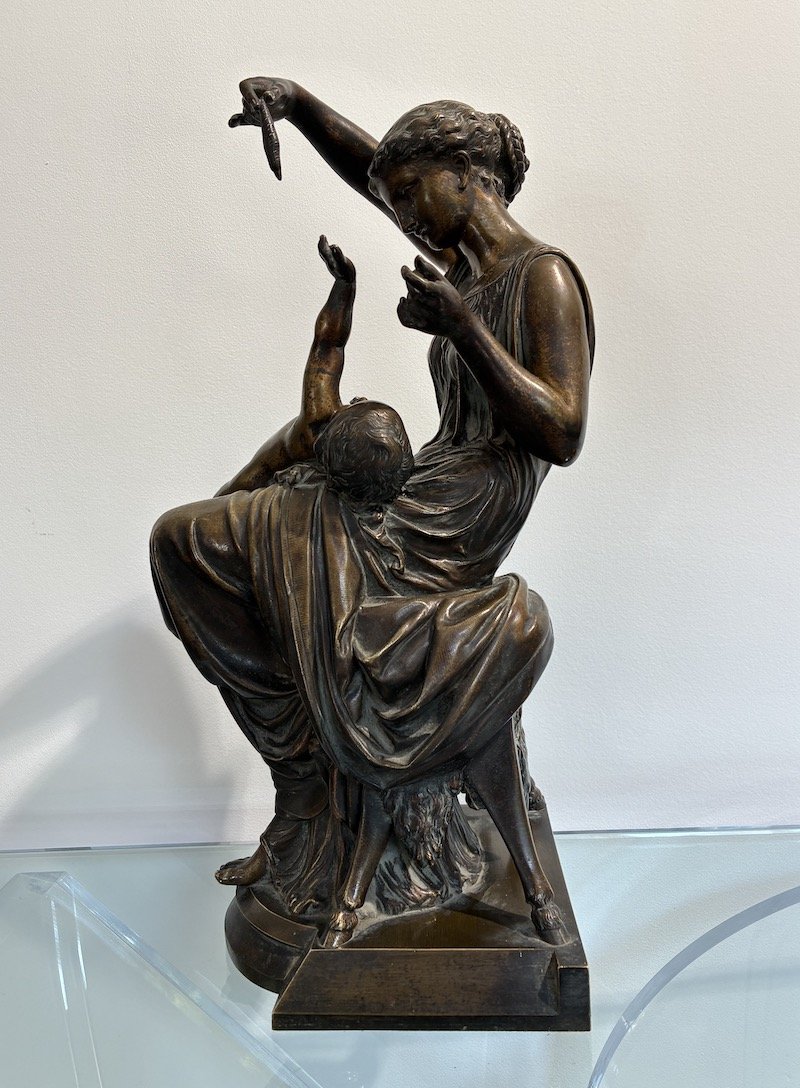 Groupe sculpté ancien "Femme à l'enfant" –  bronze-photo-2