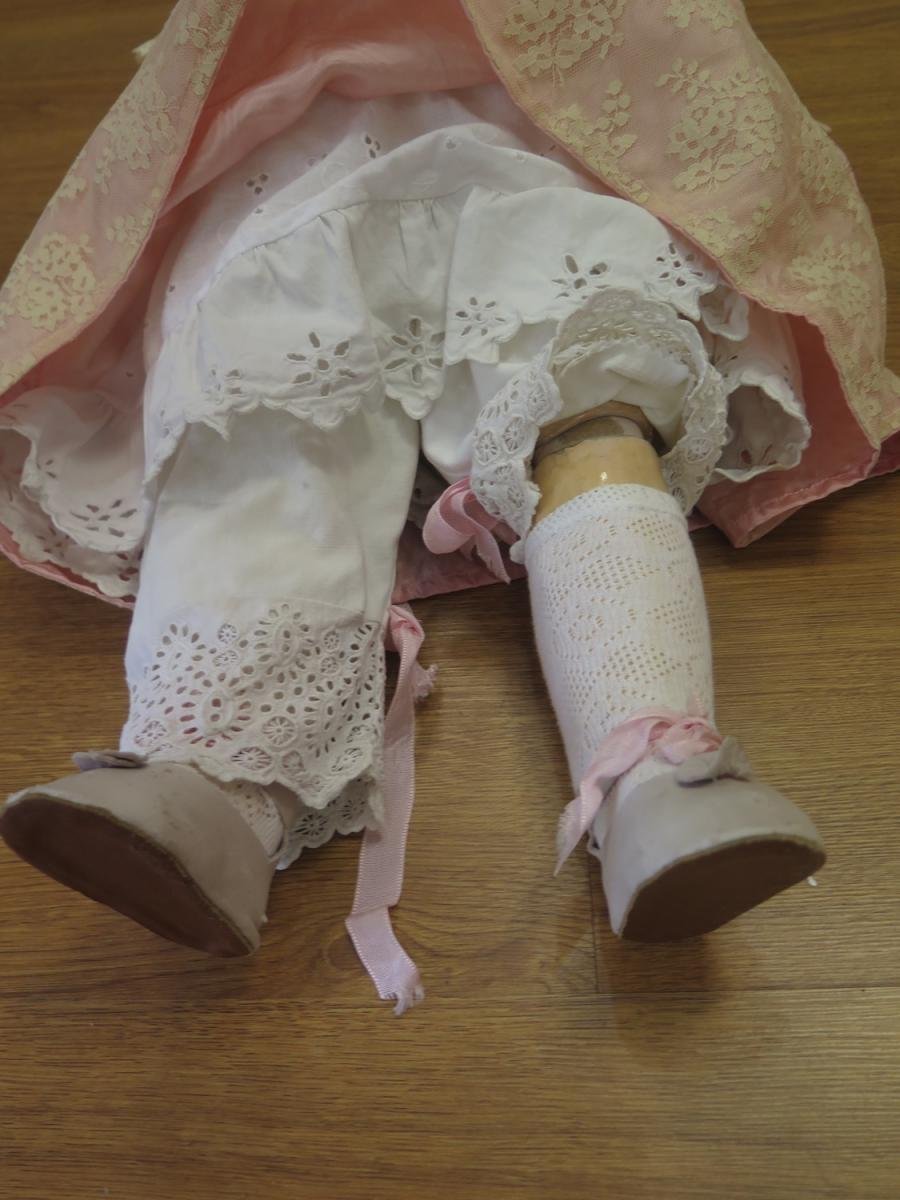 Porcelain-headed Doll: Armand Marseille -photo-3